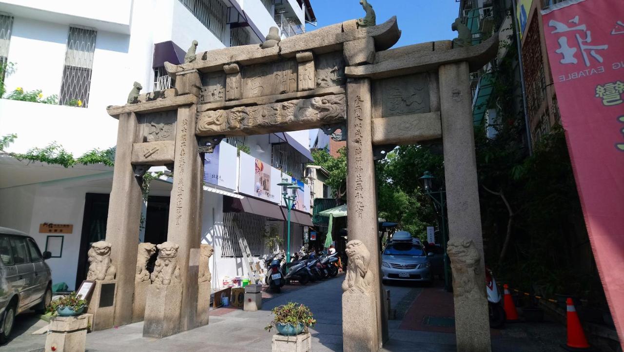 Jia Inn Tainan Exterior photo